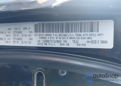 2015 Ram 1500 St z USA, uszkodzony, nr VIN 1C6RR6KTXFS629843